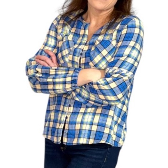 Daily Threads Tops - CLEARANCE Daily Thread Plaid Flannel Button Down Shirt - Small - Vibrant & Cozy